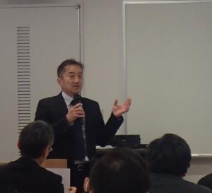 宇都木氏