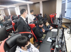 YIC情報ビジネス専門学校でのサイバーパトロール活動の写真