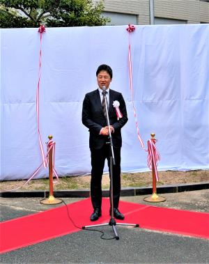 椋梨代表取締役社長
