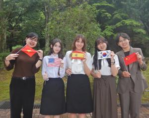 国際交流員集合写真