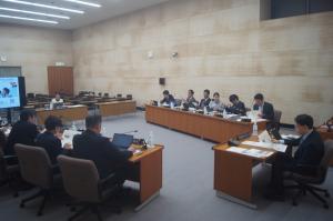 藤井参考人の説明の様子①