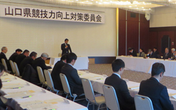 あいさつをする村岡知事の写真3