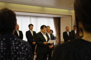 寄附企代表あいさつの様子
