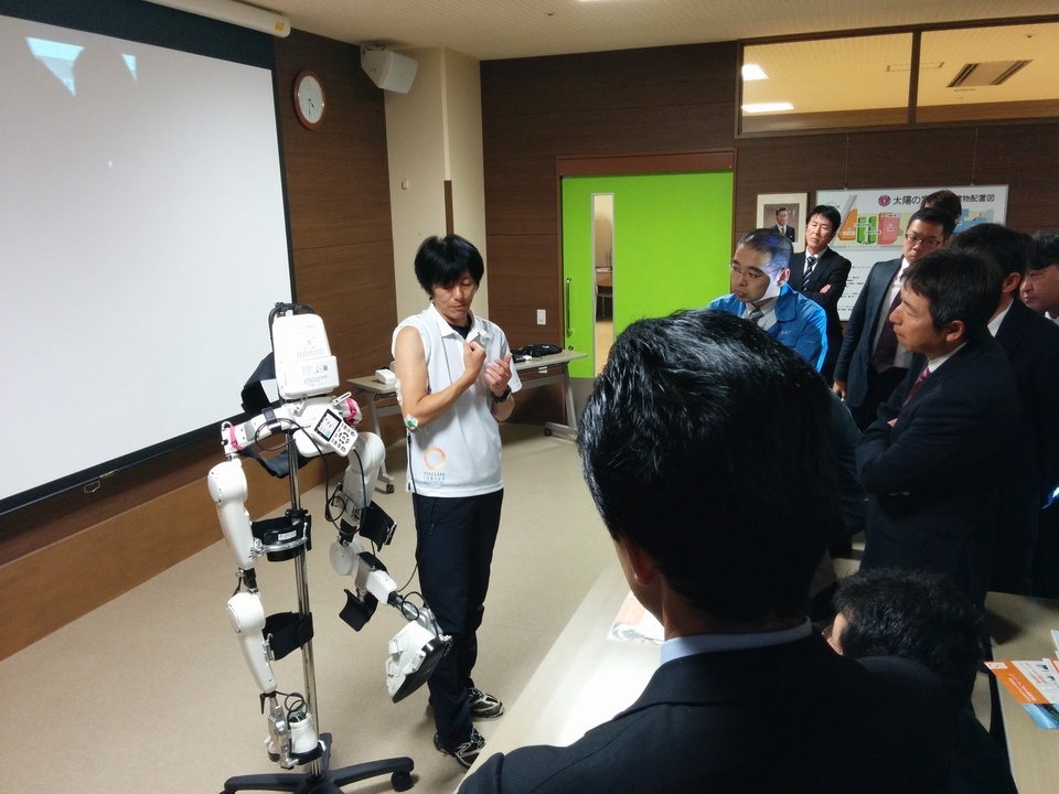 企業見学会（11月28日）の様子の画像3