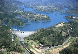 木屋川ダム完成予想図