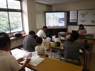 一の坂ダム見学状況写真