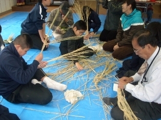 注連縄（しめなわ）づくり