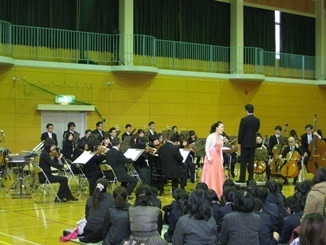 京都フィルハーモニー室内合奏団（防府市立佐波中学校、岩国市立小瀬小学校、岩国市立錦中学校、周南市立福川南小学校）の画像1